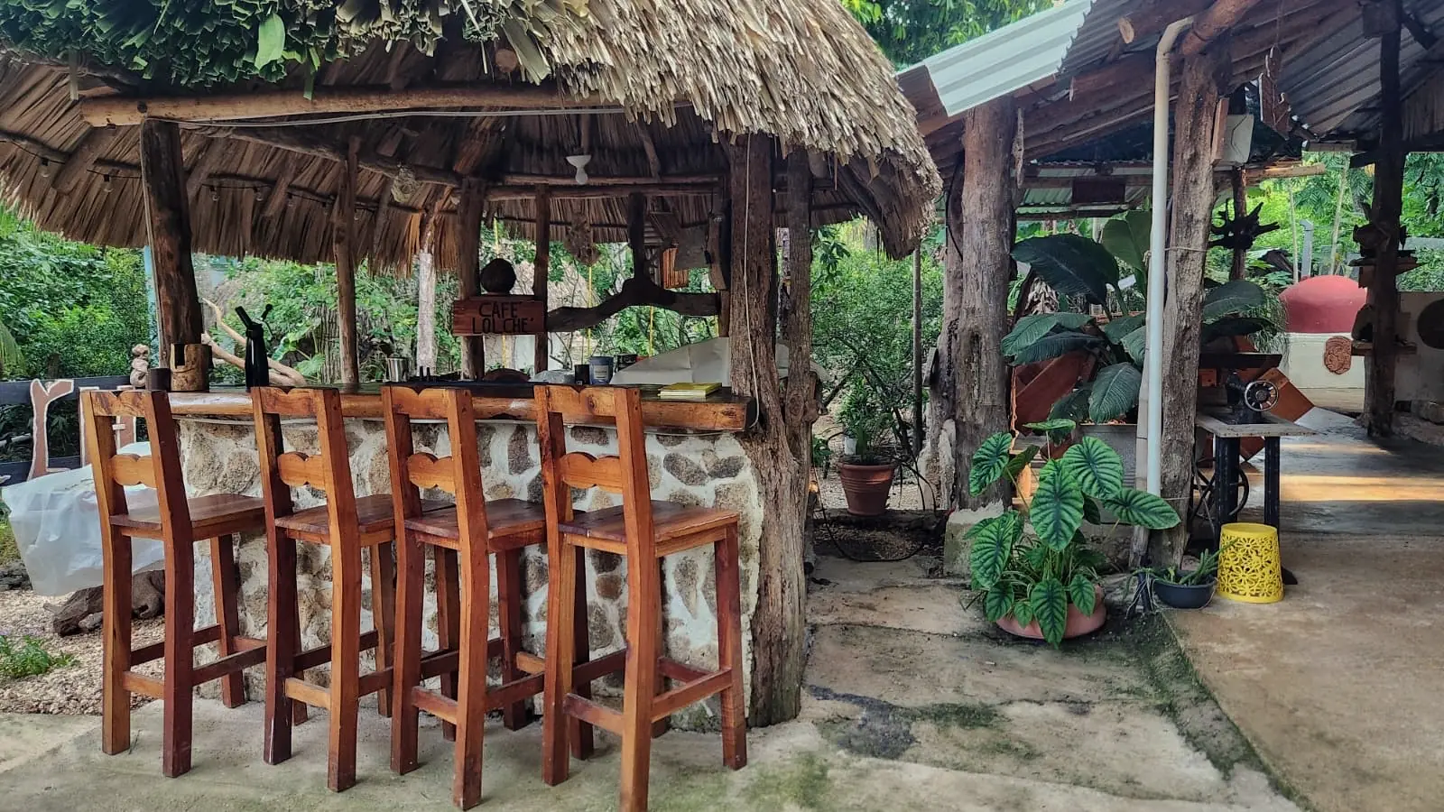 Shared terrace at LOL-CHE’
